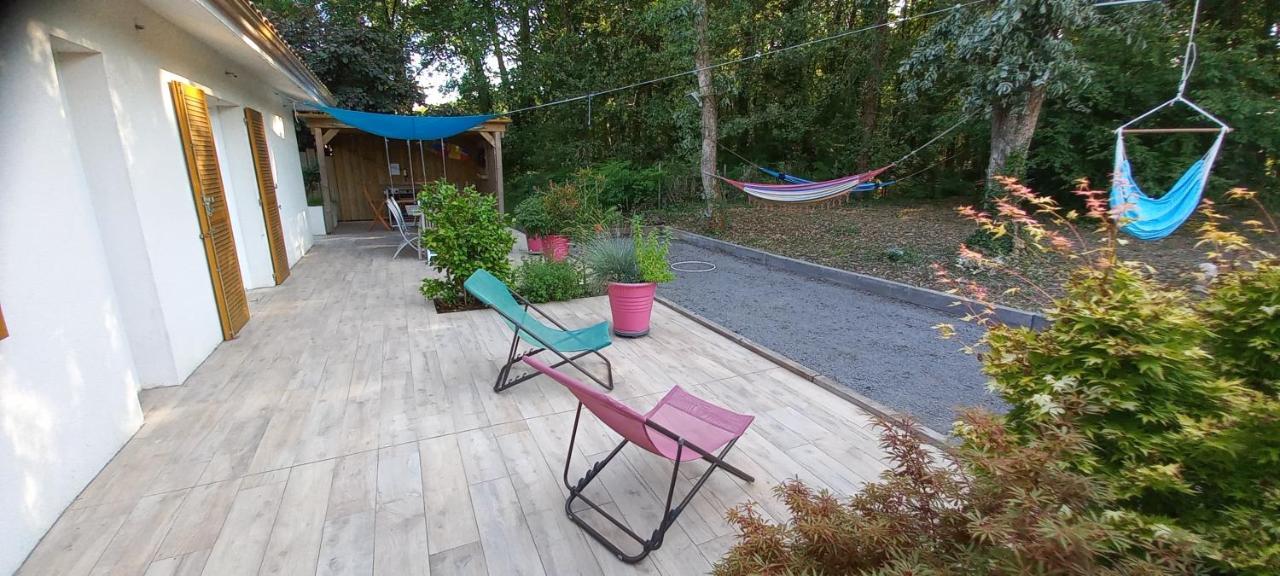 chambre d'hôtes RDC spa et petit-déjeuner en lisière de forêt Le Teich Exterior foto
